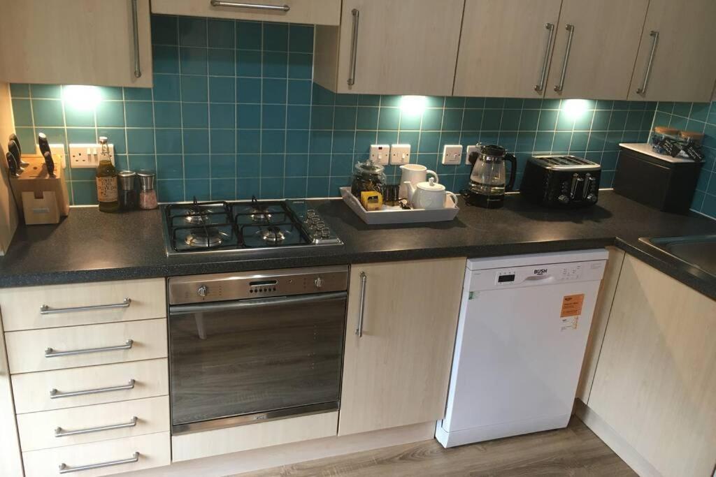 Dalneigh Peter Pan Apartment In The Heart Of Inverness מראה חיצוני תמונה