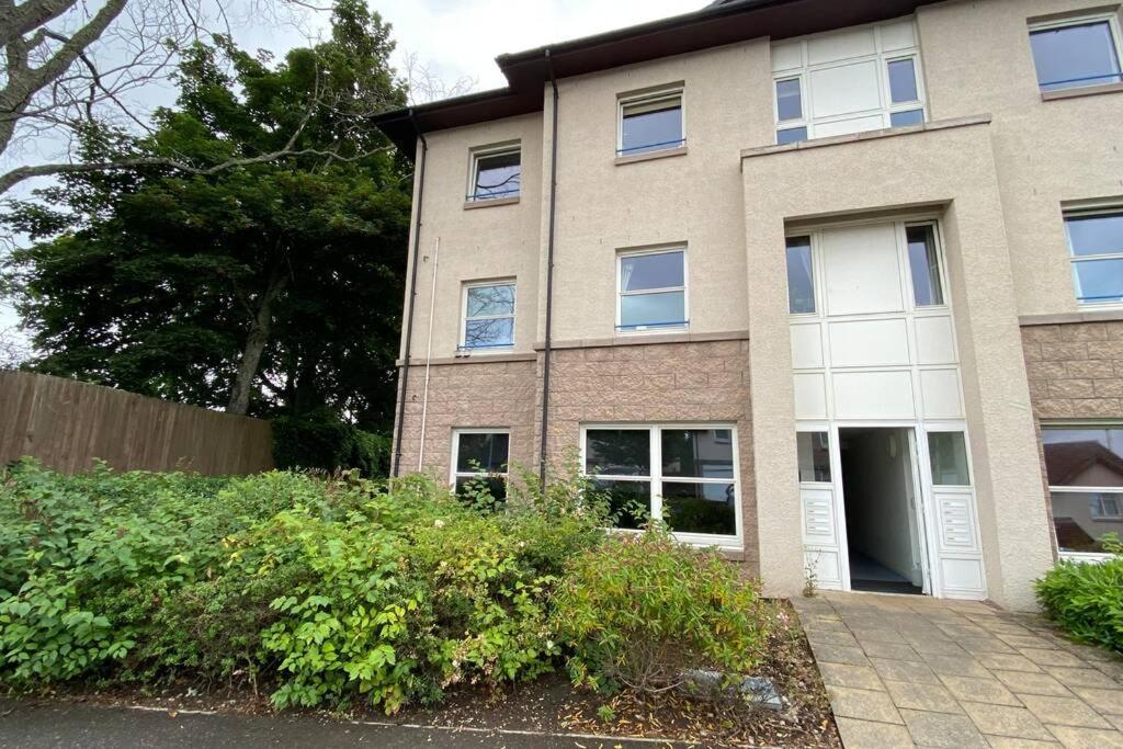 Dalneigh Peter Pan Apartment In The Heart Of Inverness מראה חיצוני תמונה