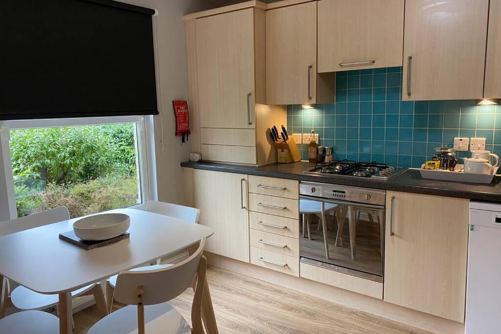 Dalneigh Peter Pan Apartment In The Heart Of Inverness מראה חיצוני תמונה