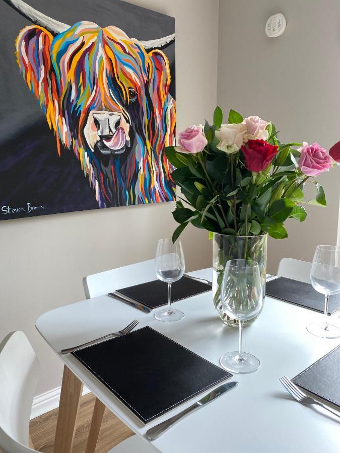 Dalneigh Peter Pan Apartment In The Heart Of Inverness מראה חיצוני תמונה